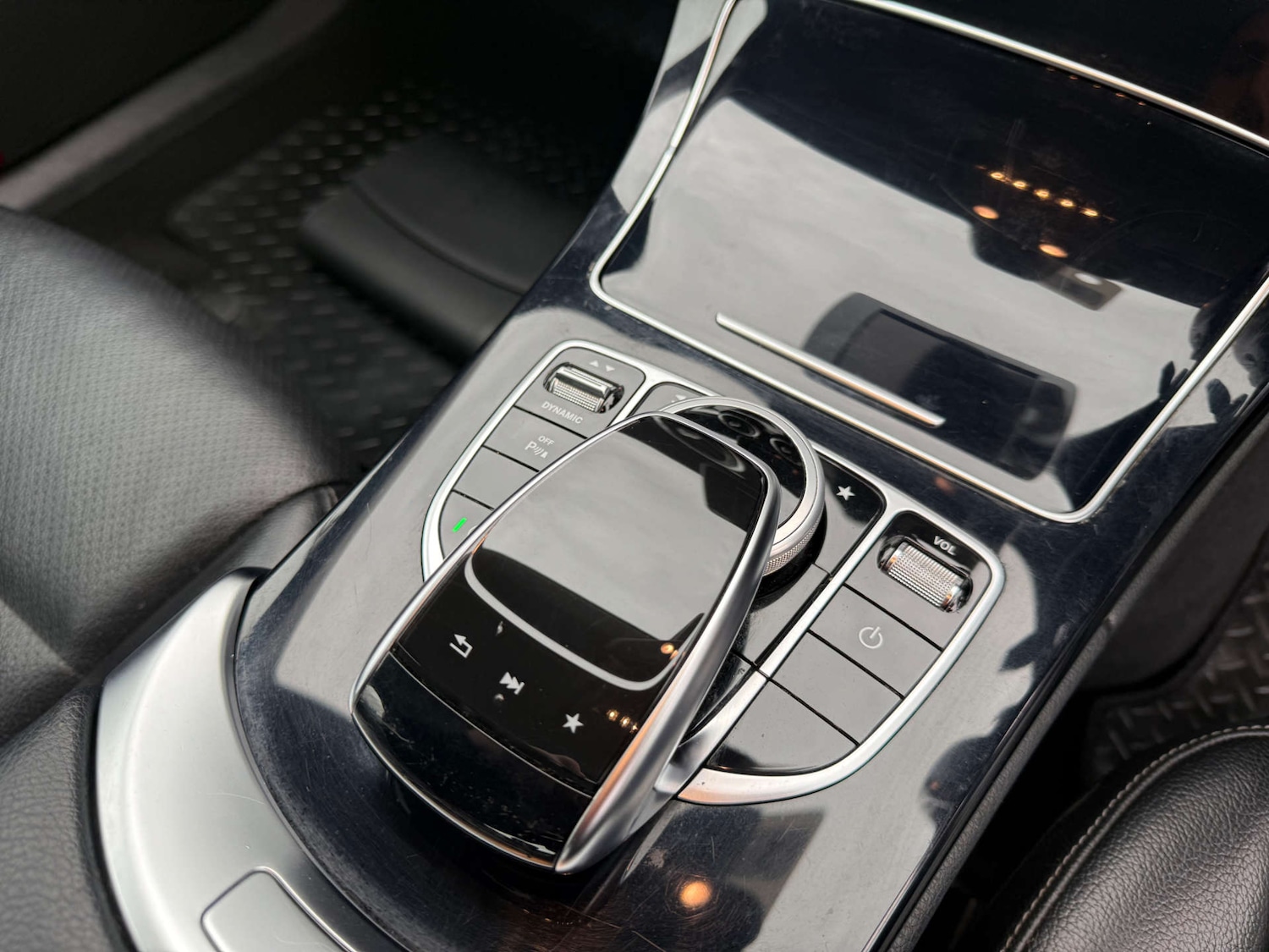 Used Mercedes-Benz C Class 2015 for sale - 78061473: Photo 38