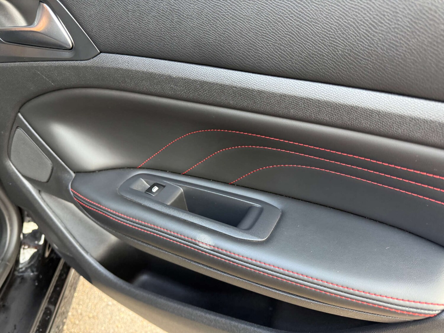 Used Peugeot 308 2017 for sale - 76333090: Photo 20