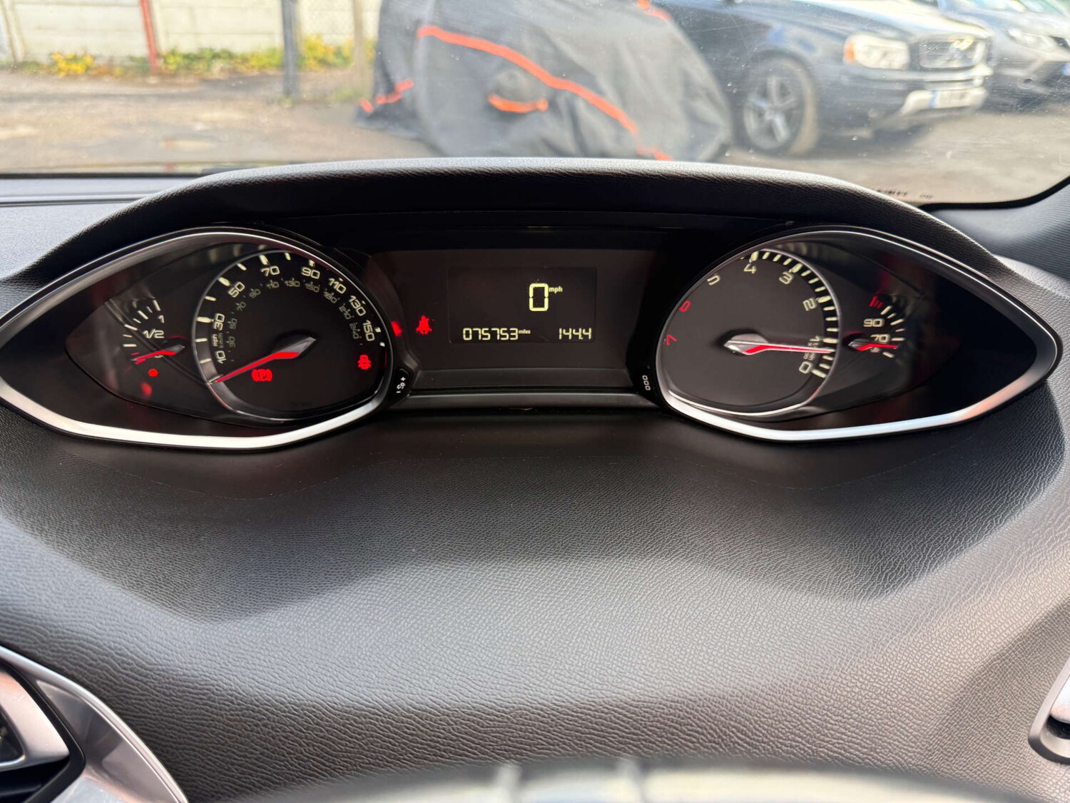 Used Peugeot 308 2017 for sale - 76333090: Photo 26