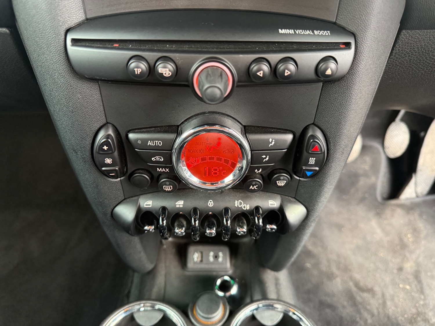 Used MINI Convertible 2015 for sale - 76422542: Photo 23