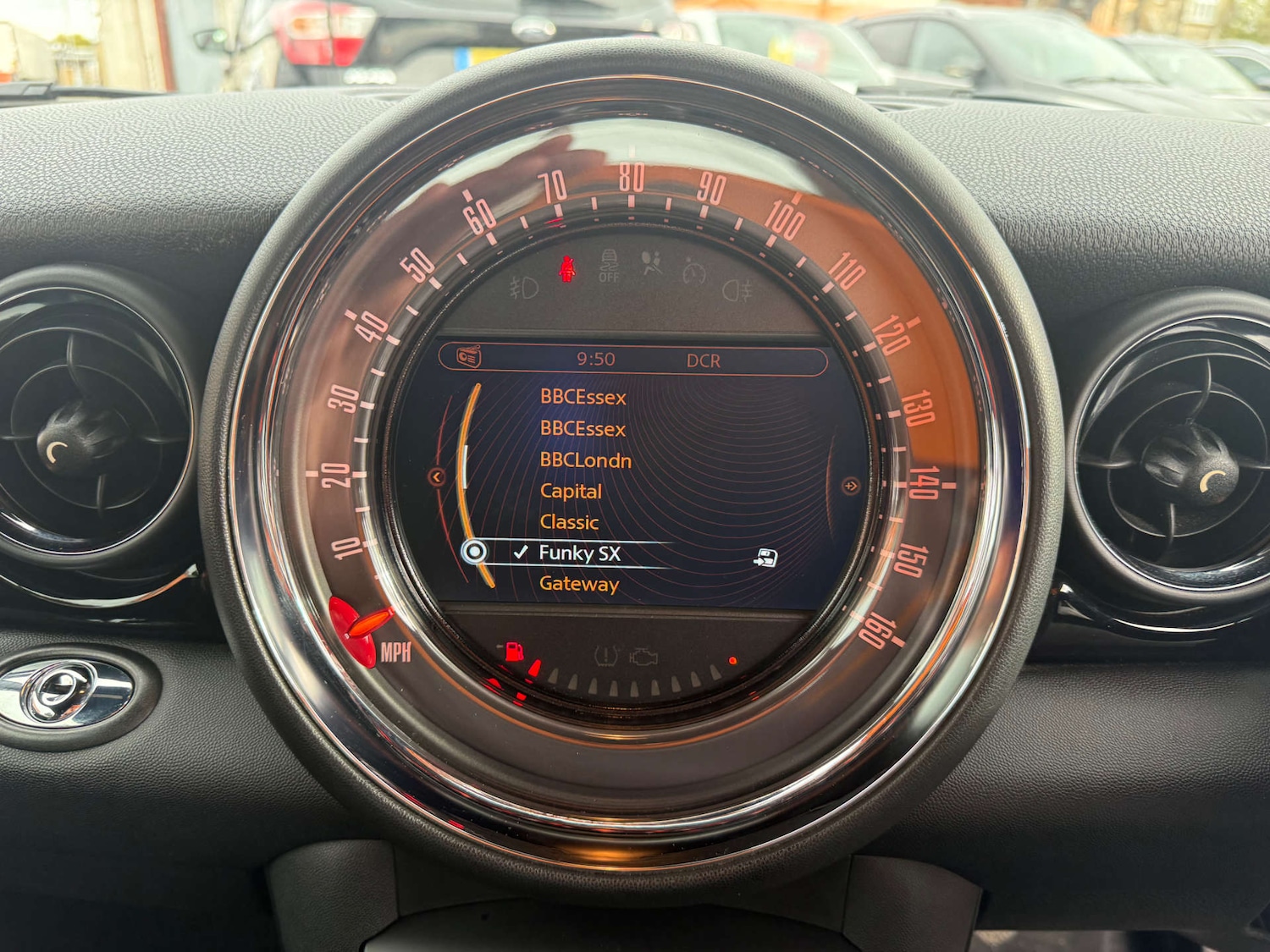 Used MINI Convertible 2015 for sale - 76422542: Photo 24