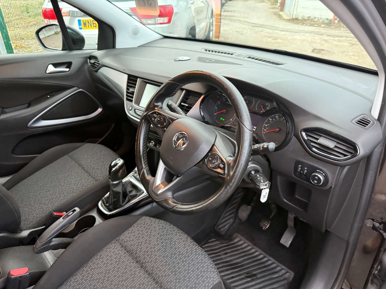 Used Vauxhall Crossland X 2017 for sale - 76527103: Photo 14