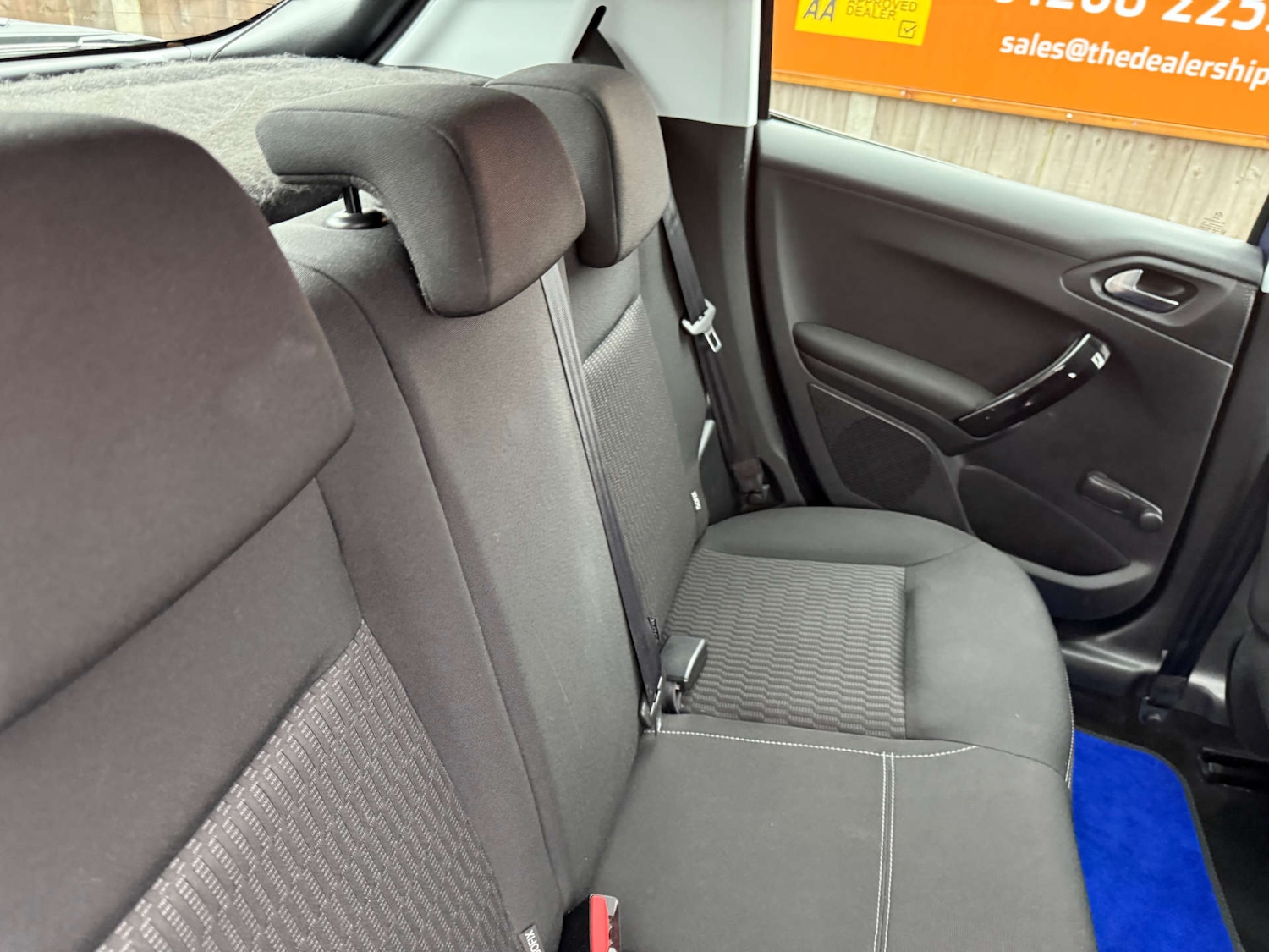 Used Peugeot 208 2016 for sale - 76588707: Photo 19