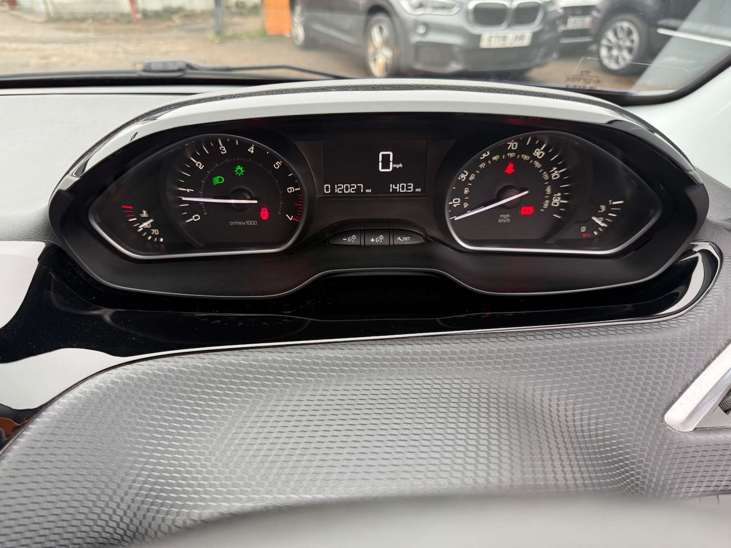 Used Peugeot 208 2016 for sale - 76588707: Photo 28