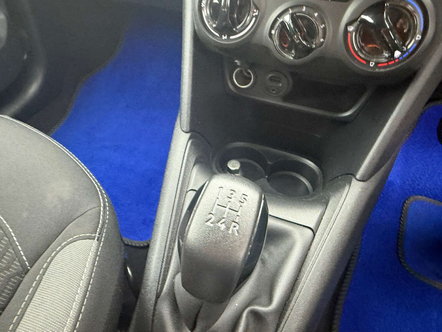 Used Peugeot 208 2016 for sale - 76588707: Photo 34