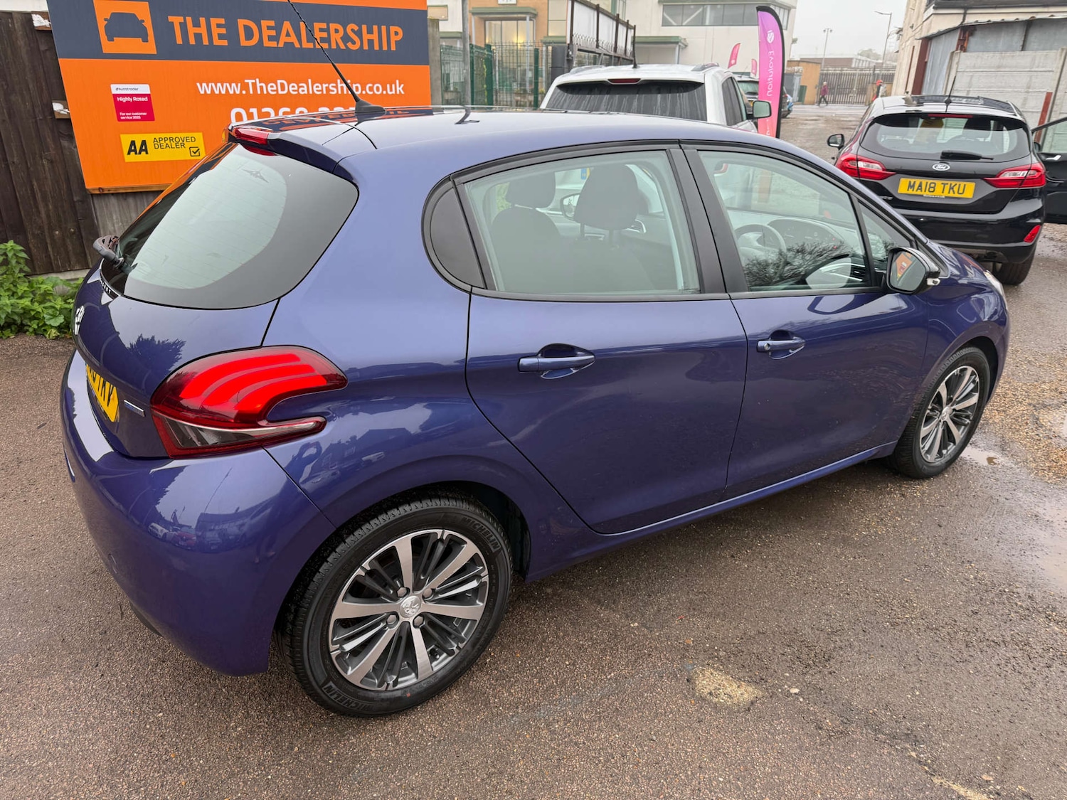Used Peugeot 208 2016 for sale - 76588707: Photo 9