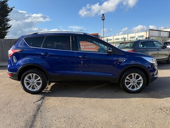 Used Ford Kuga 2017 for sale - 76092337: Photo