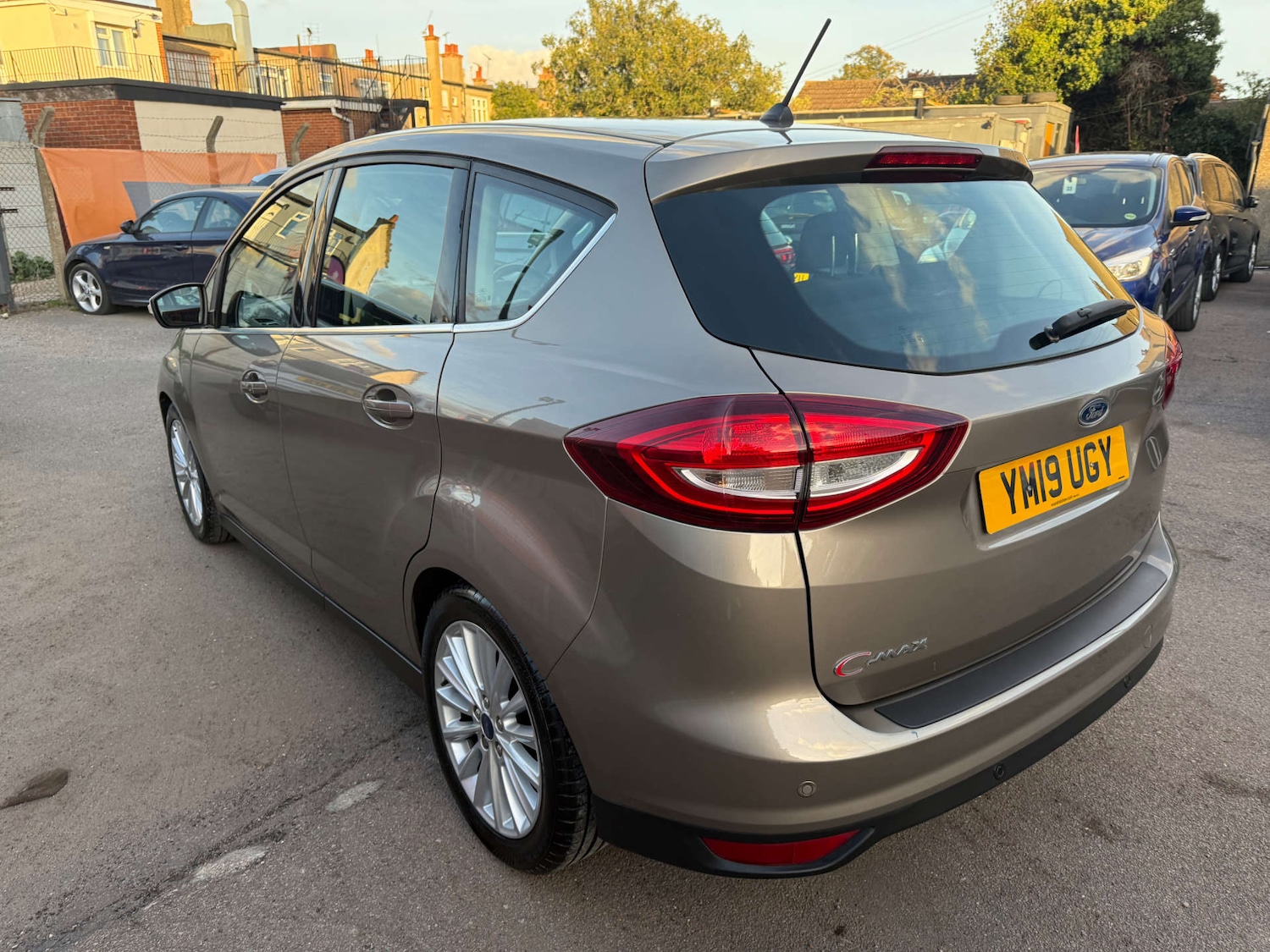 Used Ford C-Max 2019 for sale - 76075707: Photo 5