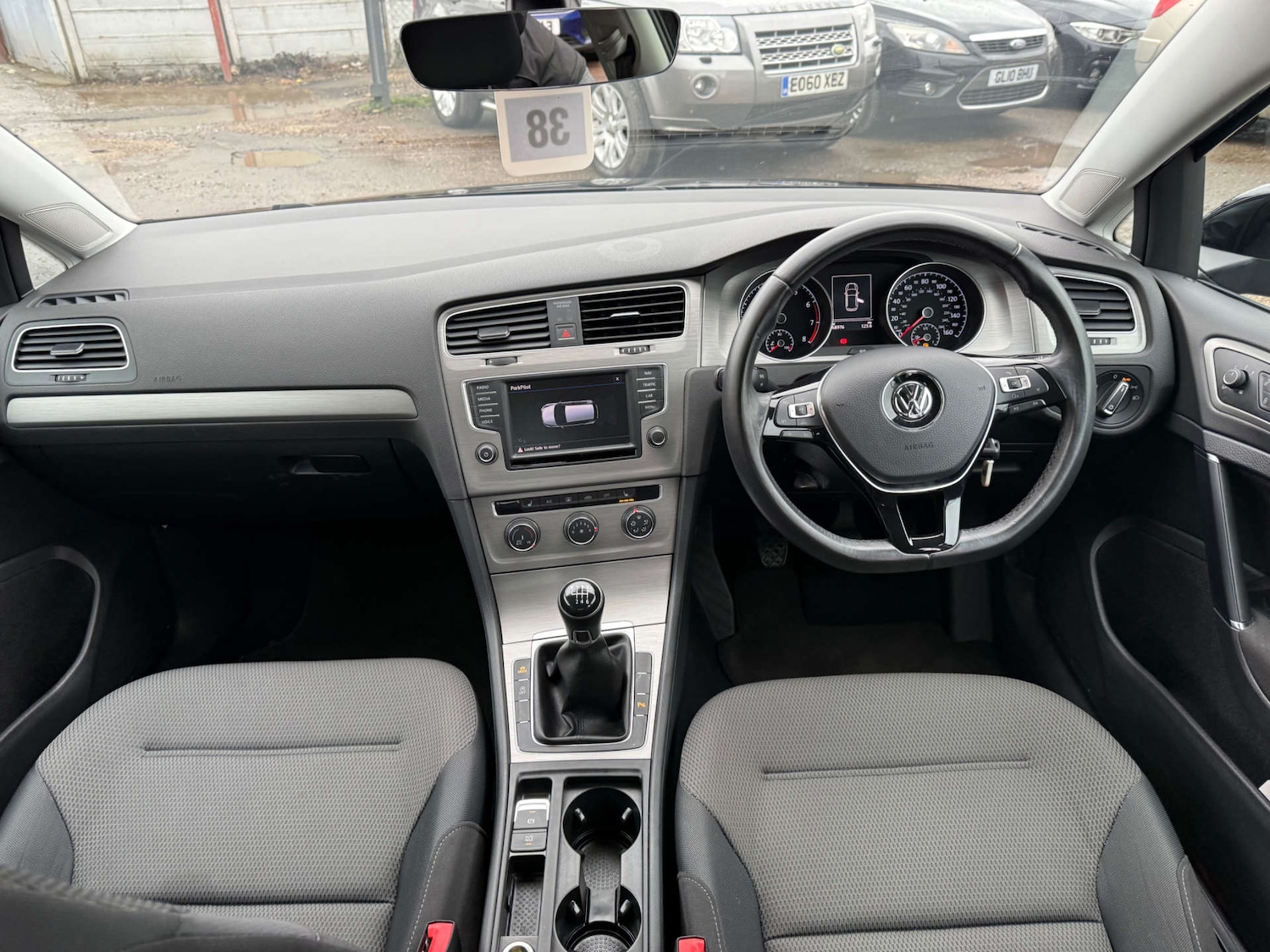 Used Volkswagen Golf 2016 for sale - 77299408: Photo 23