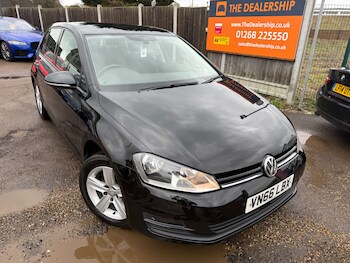 Used Volkswagen Golf 2016 for sale - 77299408: Photo