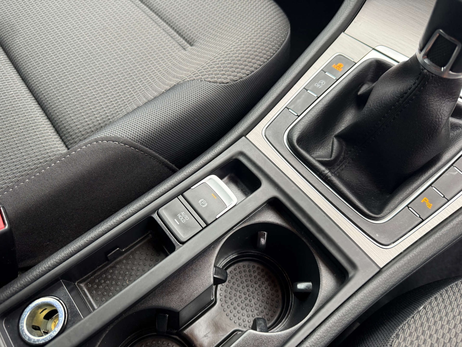 Used Volkswagen Golf 2016 for sale - 77299408: Photo 36