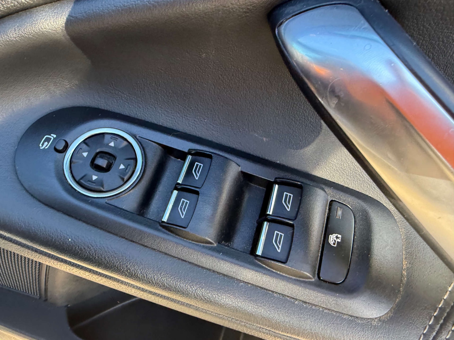 Used Ford Mondeo 2014 for sale - 77975420: Photo 22