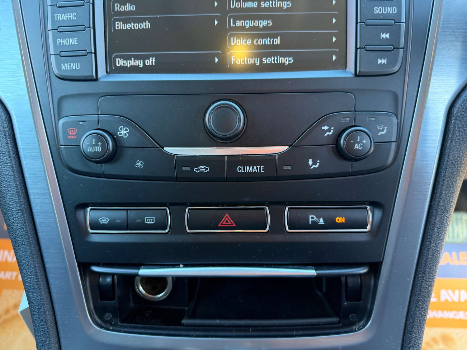 Used Ford Mondeo 2014 for sale - 77975420: Photo 34