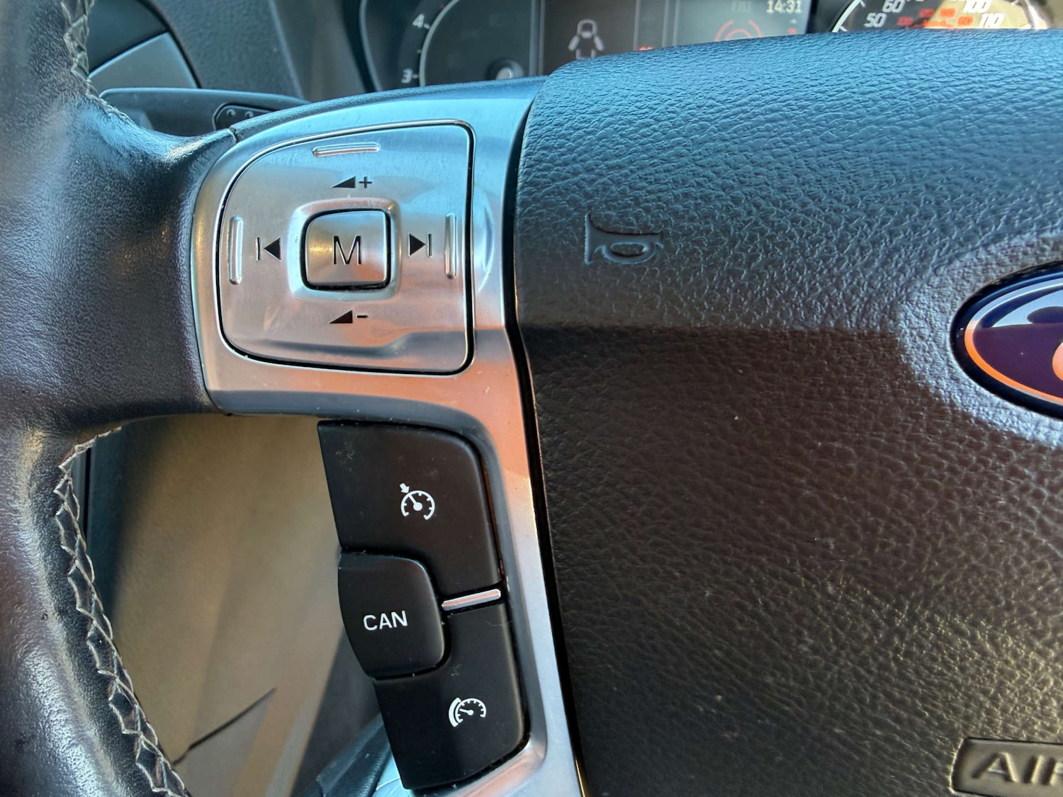 Used Ford Mondeo 2014 for sale - 77975420: Photo 36