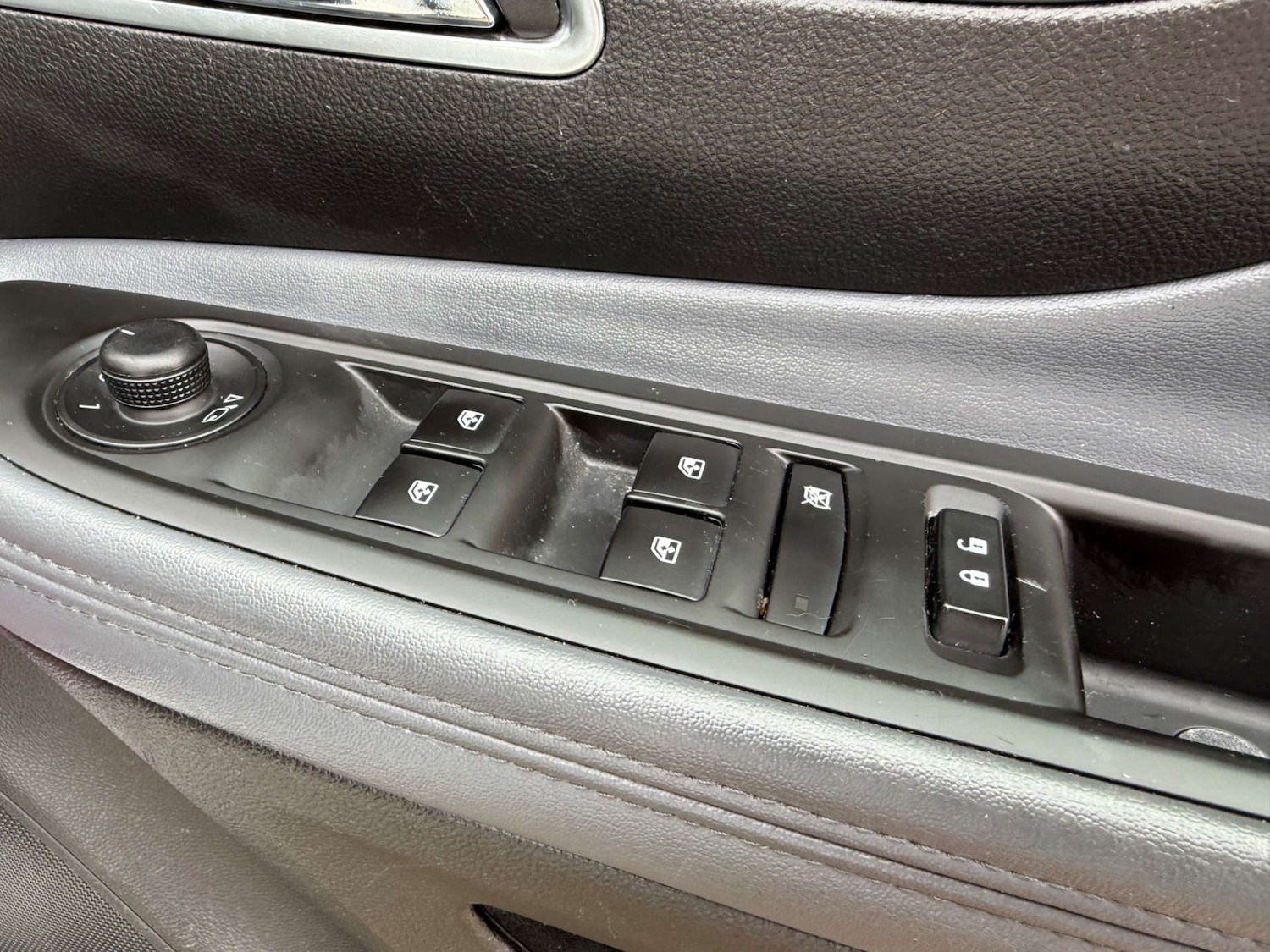 Used Vauxhall Mokka 2015 for sale - 76220600: Photo 27