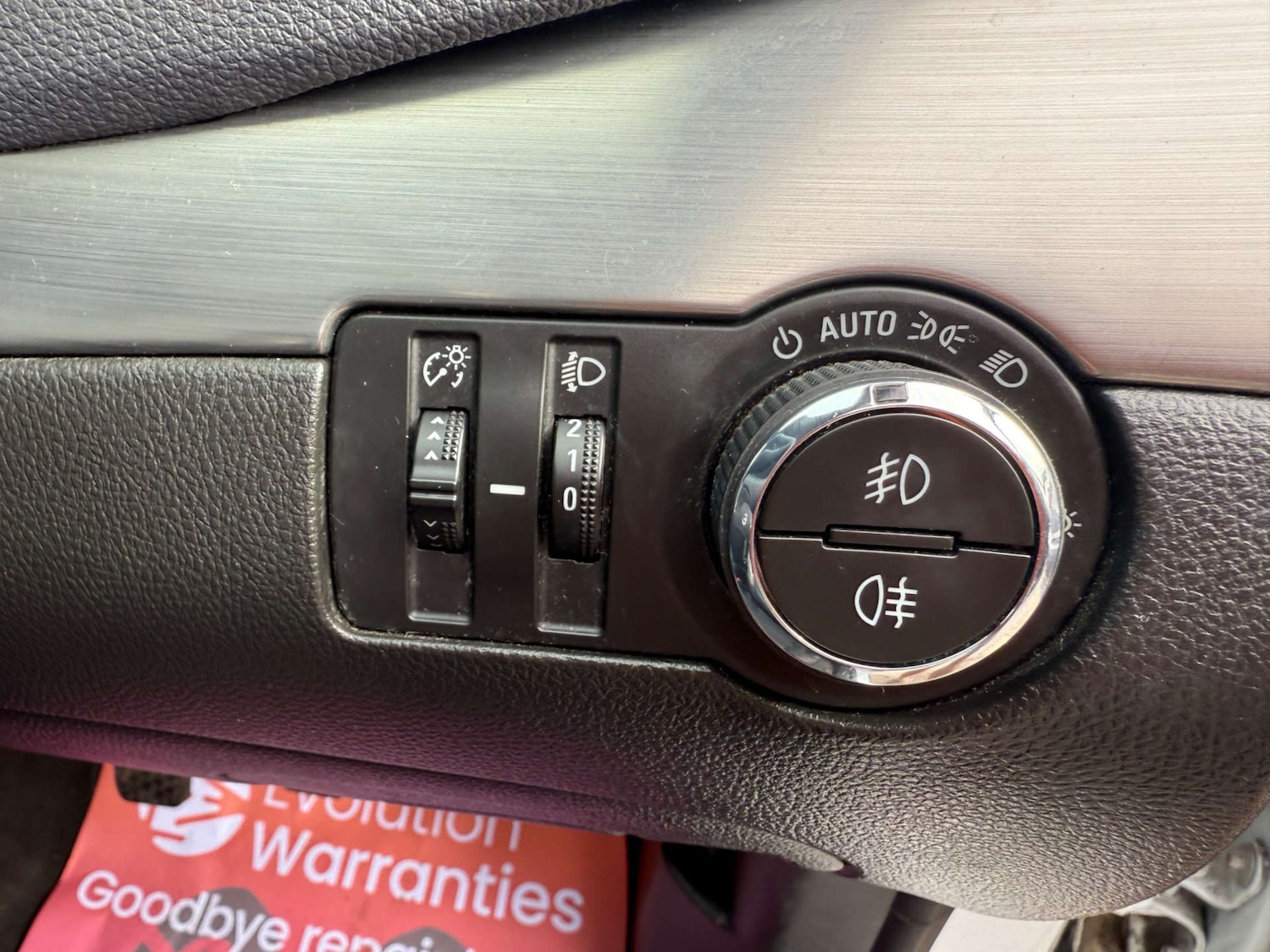 Used Vauxhall Mokka 2015 for sale - 76220600: Photo 28