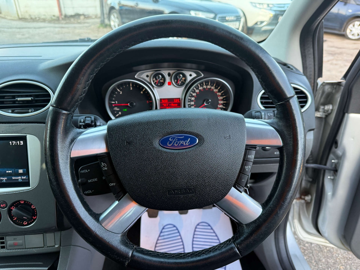 Used Ford Focus 2009 for sale - 77734983: Photo 28