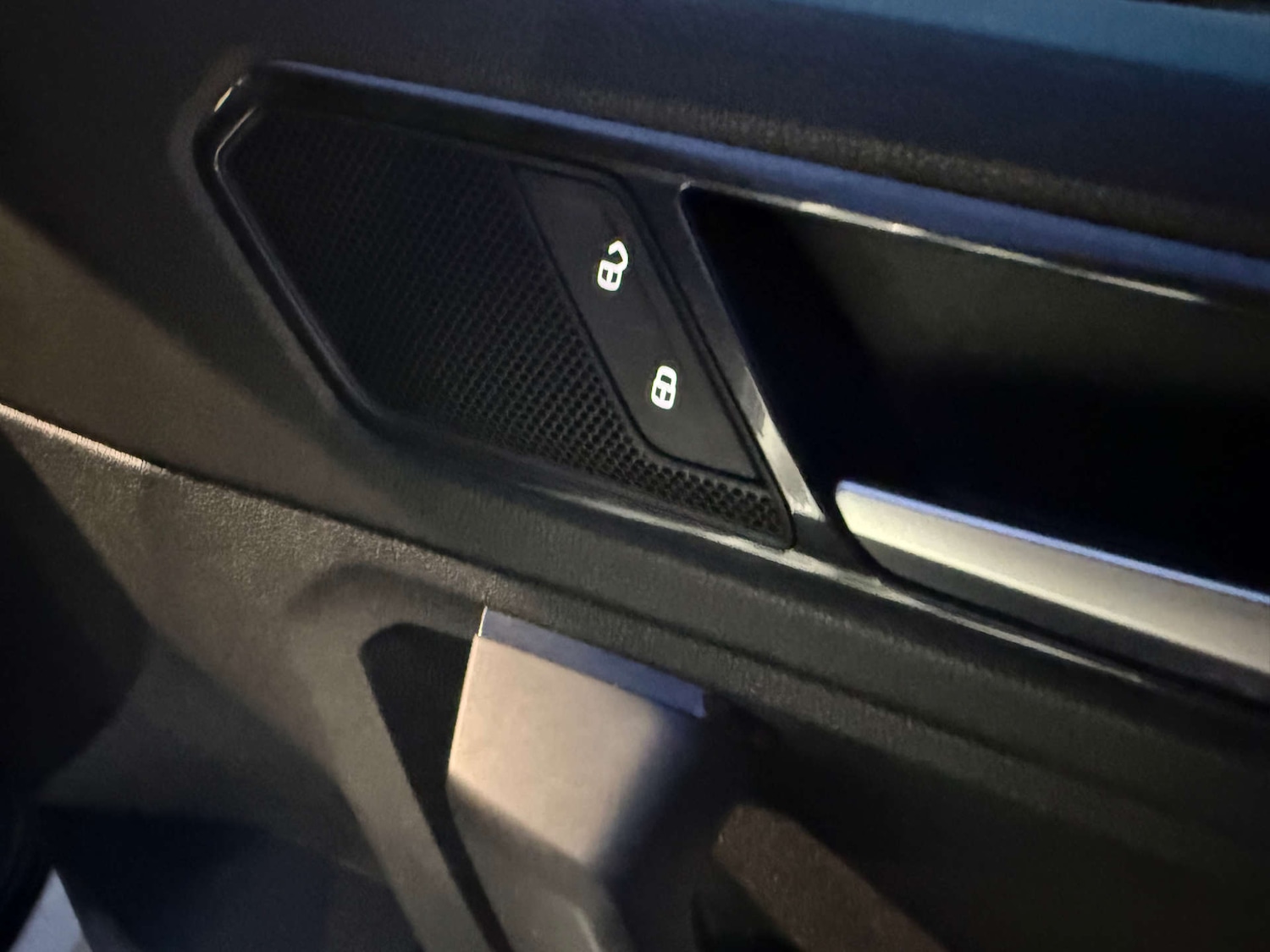 Used Volkswagen Tiguan 2018 for sale - 77236284: Photo 20