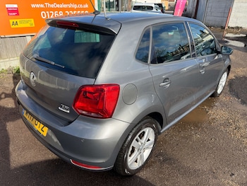 Used Volkswagen Polo 2017 for sale - 77567787: Photo