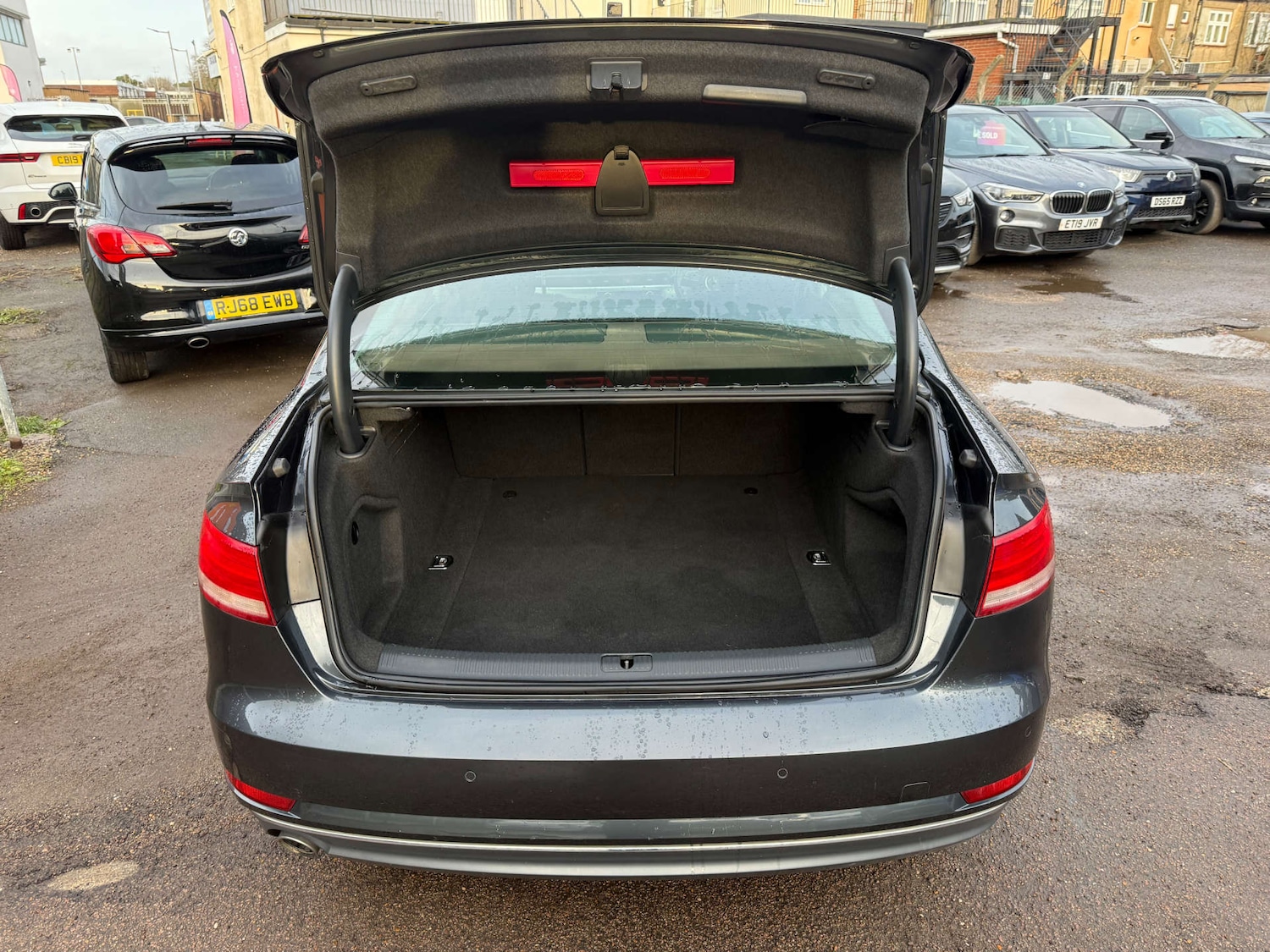 Used Audi A4 2017 for sale - 77172455: Photo 16