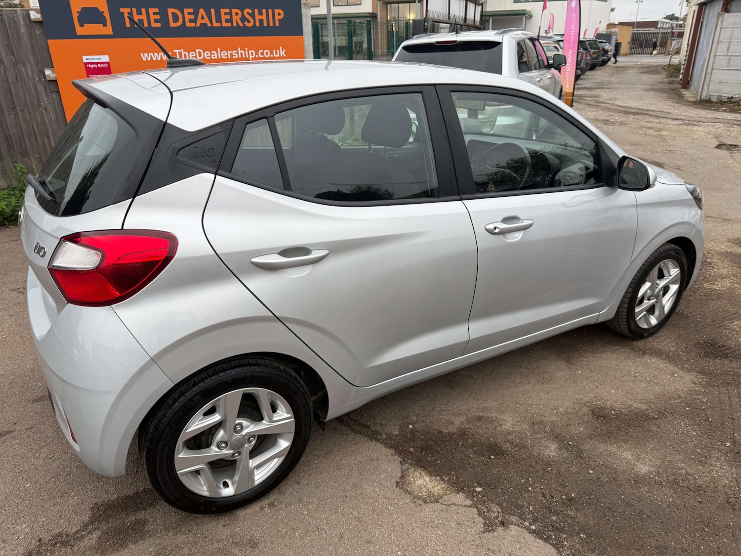 Used Hyundai i10 2022 for sale - 76507185: Photo 10