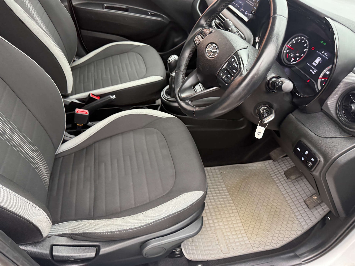 Used Hyundai i10 2022 for sale - 76507185: Photo 24