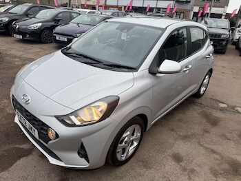 Used Hyundai i10 2022 for sale - 76507185: Photo