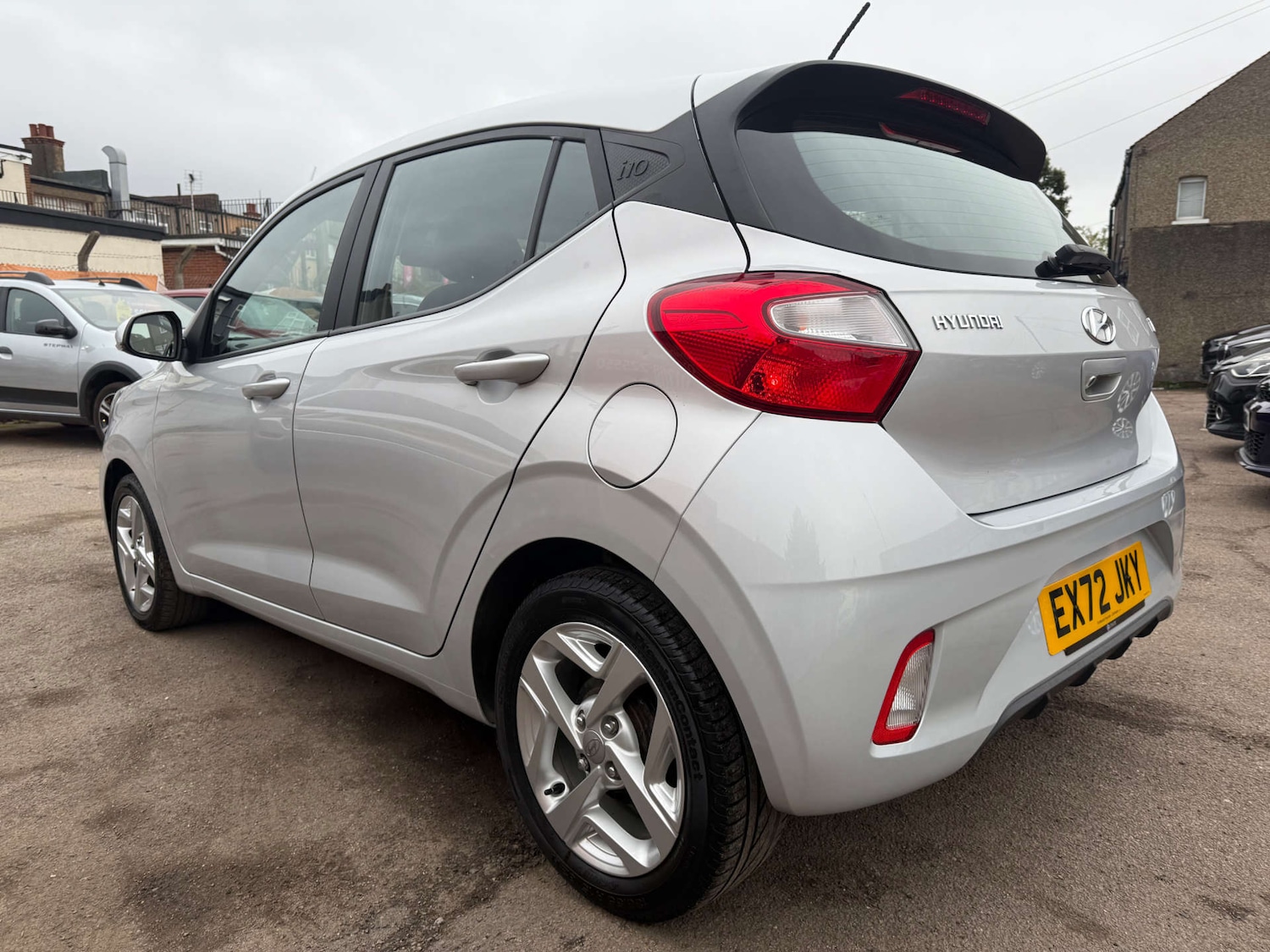 Used Hyundai i10 2022 for sale - 76507185: Photo 8