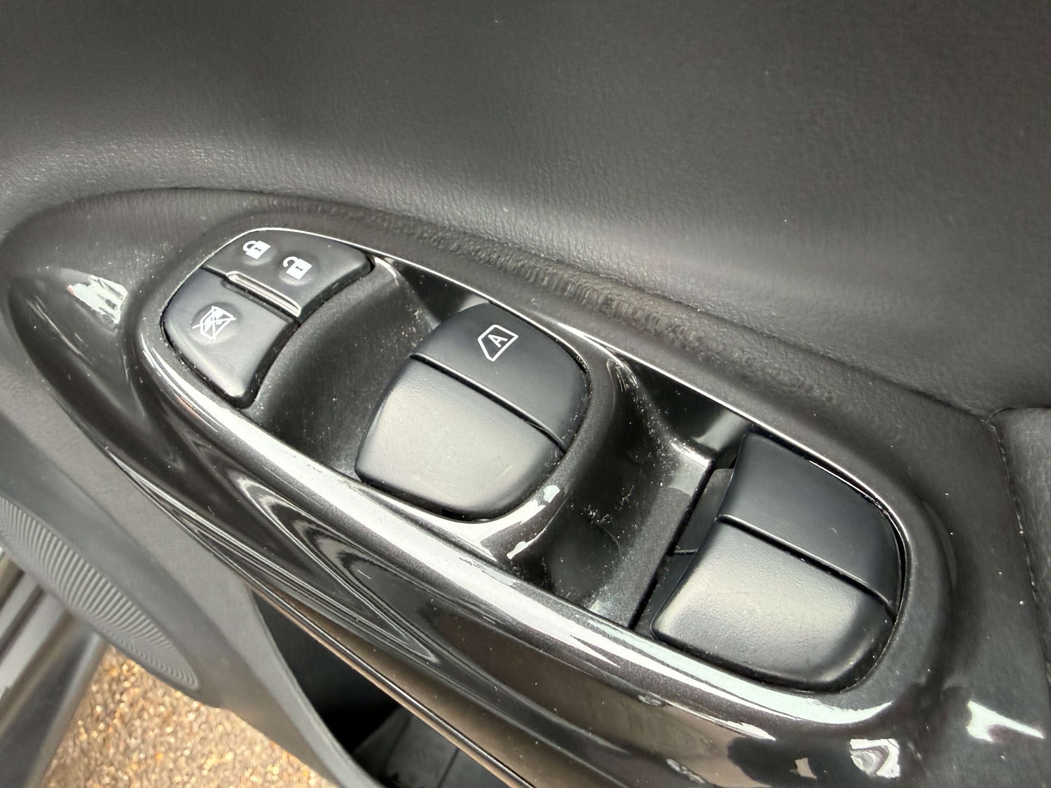 Used Nissan Juke 2018 for sale - 77235343: Photo 26