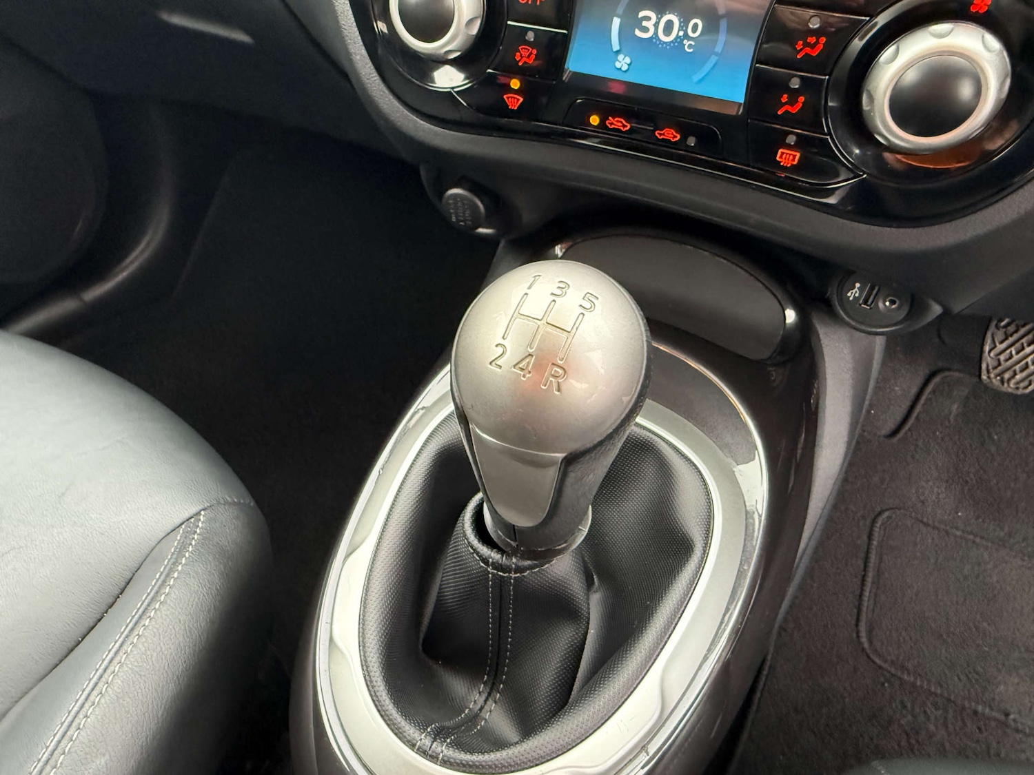 Used Nissan Juke 2018 for sale - 77235343: Photo 37