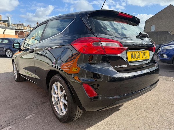 Used Ford Fiesta 2018 for sale - 76243979: Photo 11