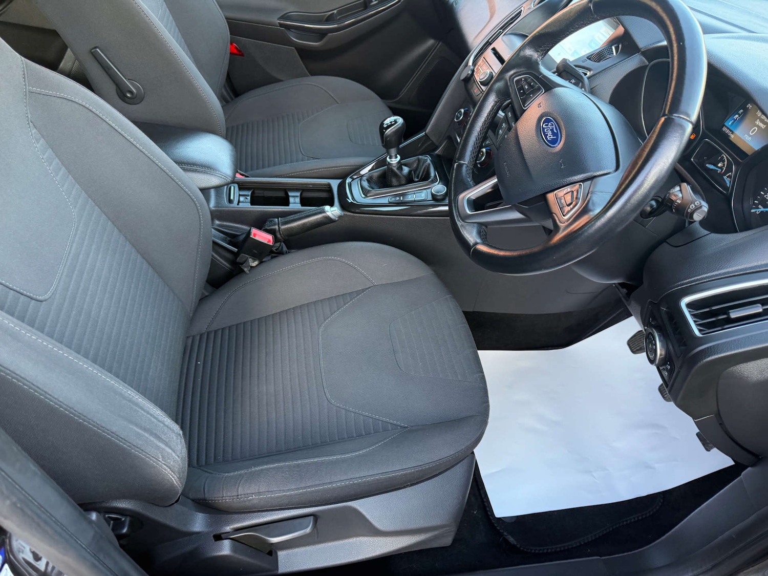 Used Ford Focus 2018 for sale - 76830938: Photo 28