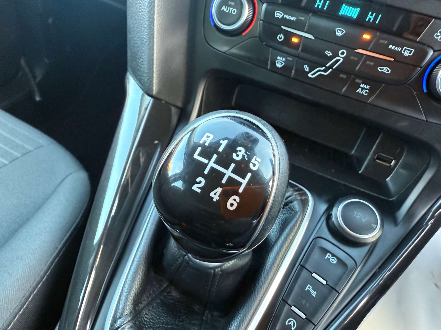 Used Ford Focus 2018 for sale - 76830938: Photo 38