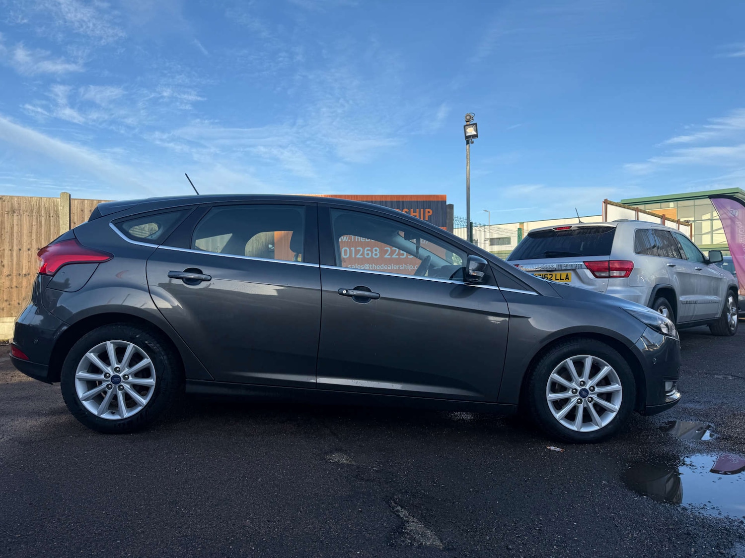 Used Ford Focus 2018 for sale - 76830938: Photo 7