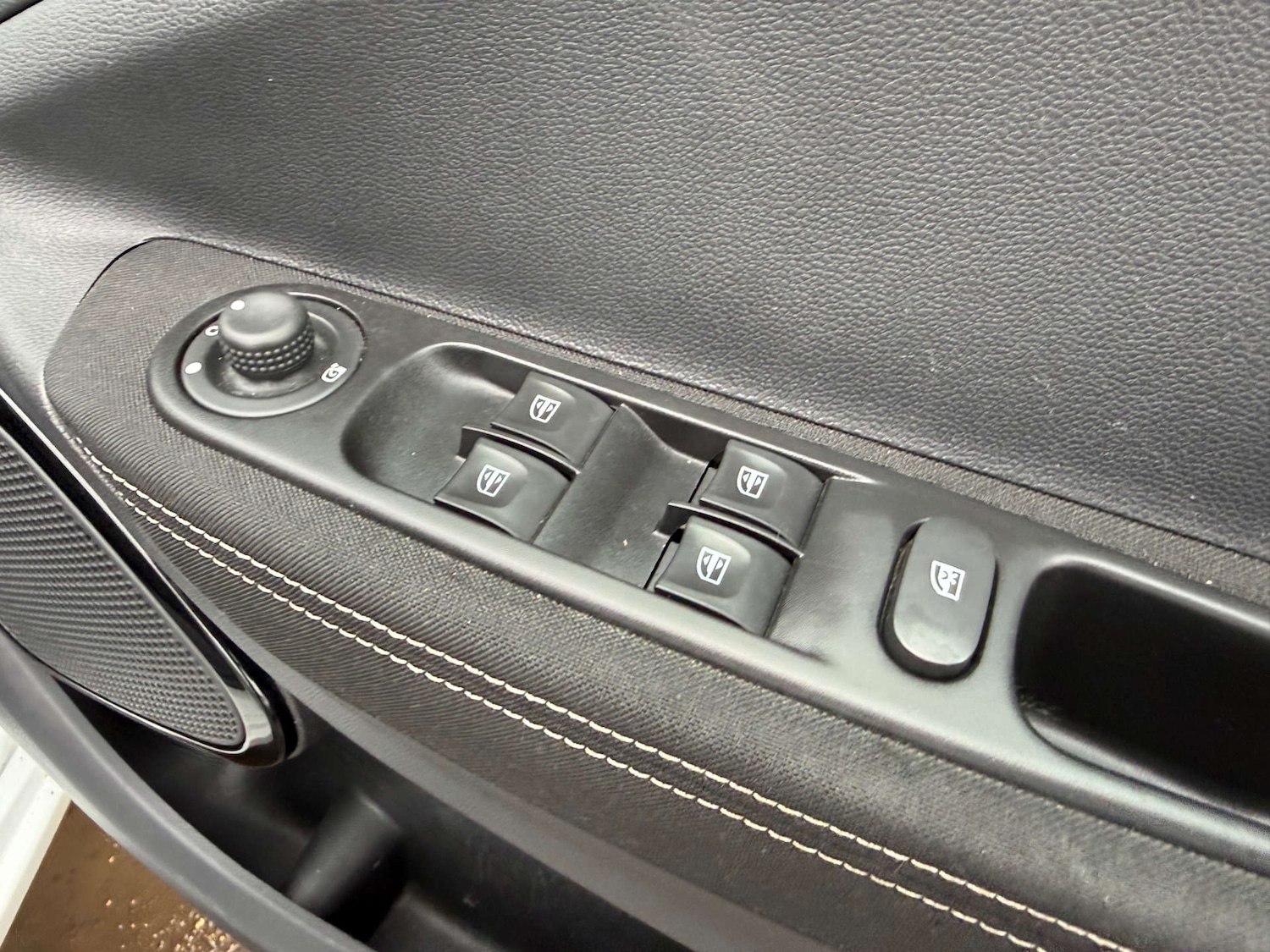 Used Renault Zoe 2019 for sale - 77283217: Photo 20