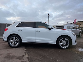 Used Audi Q3 2019 for sale - 76453802: Photo