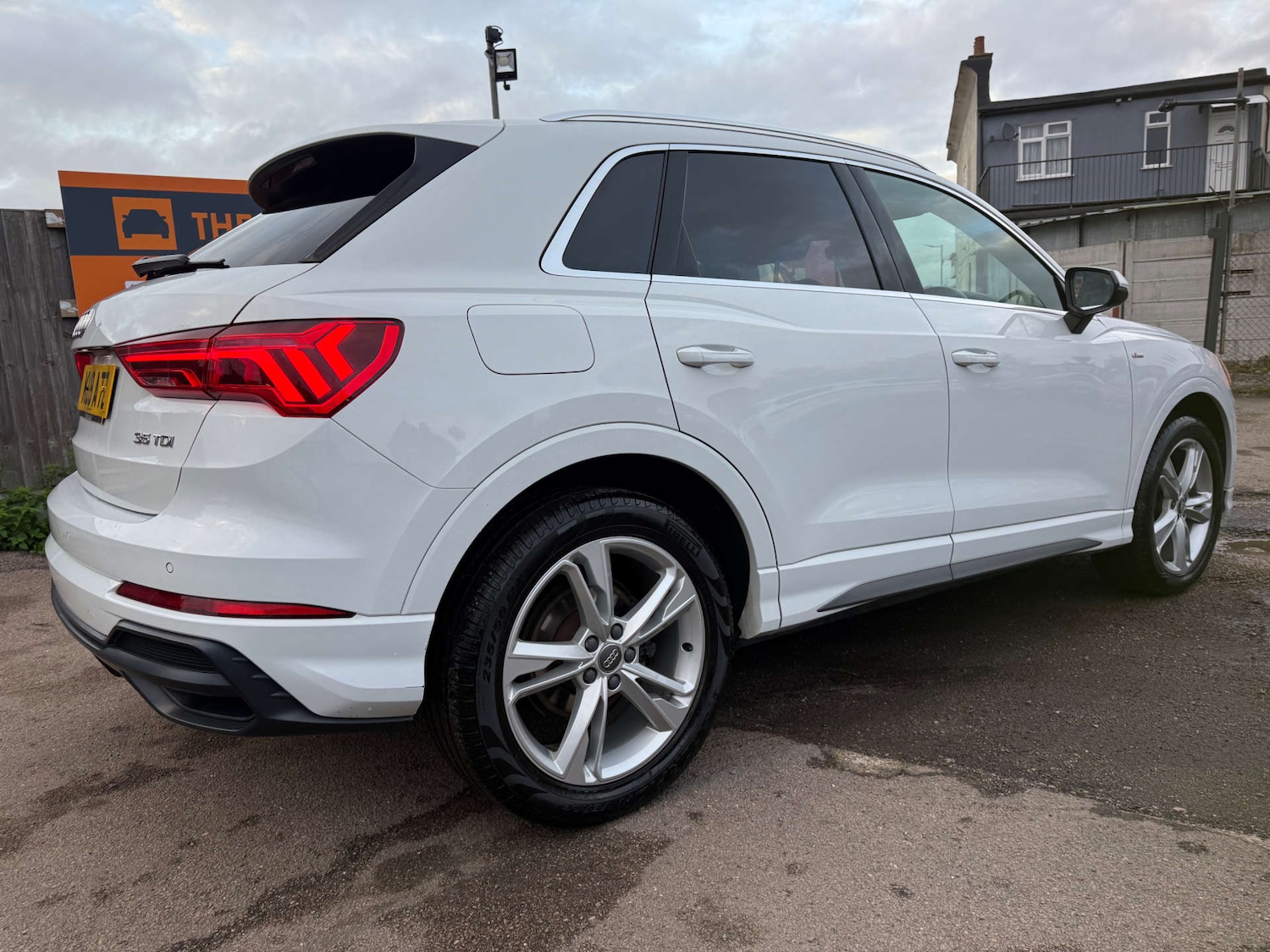 Used Audi Q3 2019 for sale - 76453802: Photo 6