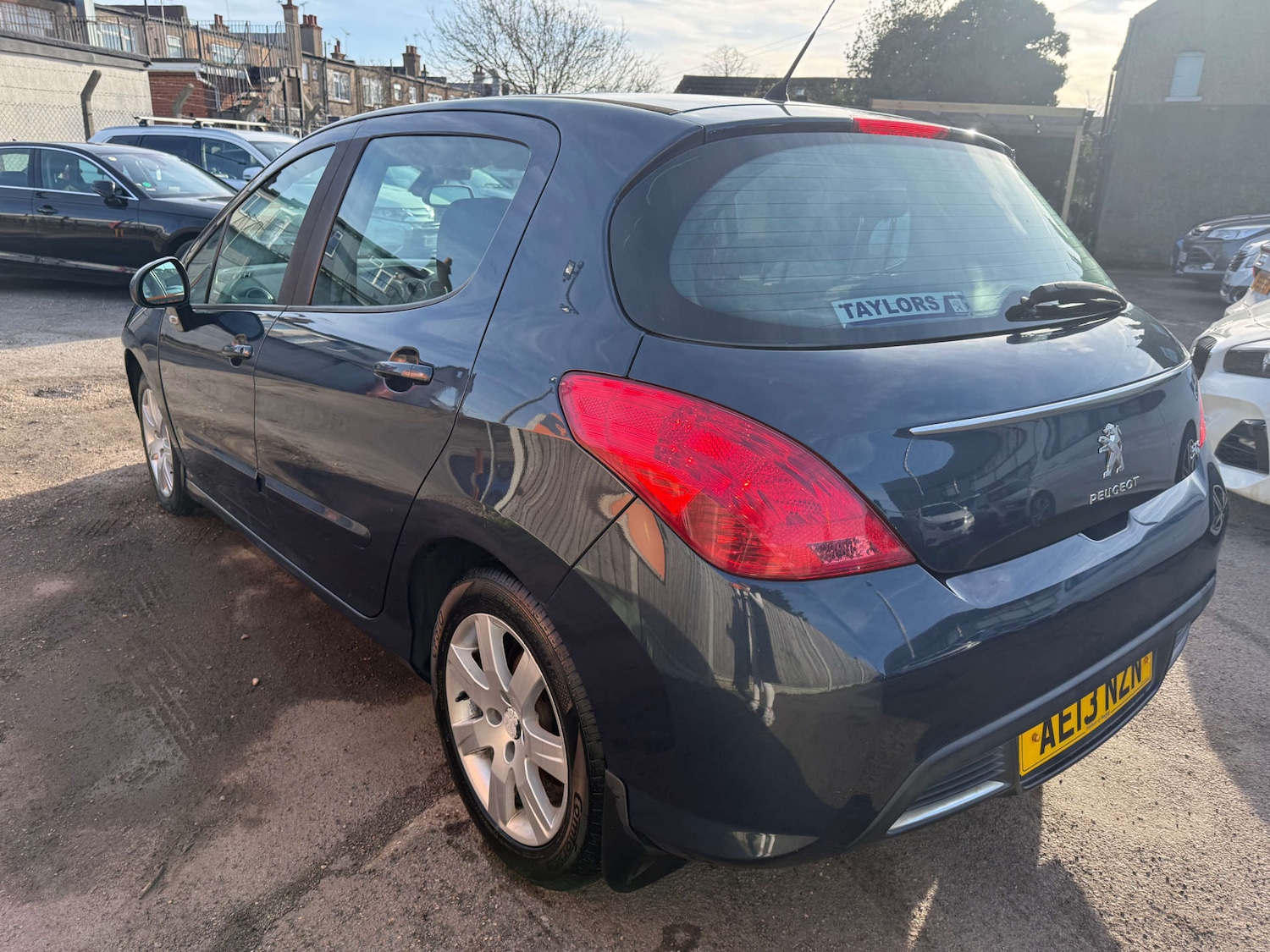 Used Peugeot 308 2013 for sale - 77715634: Photo 10