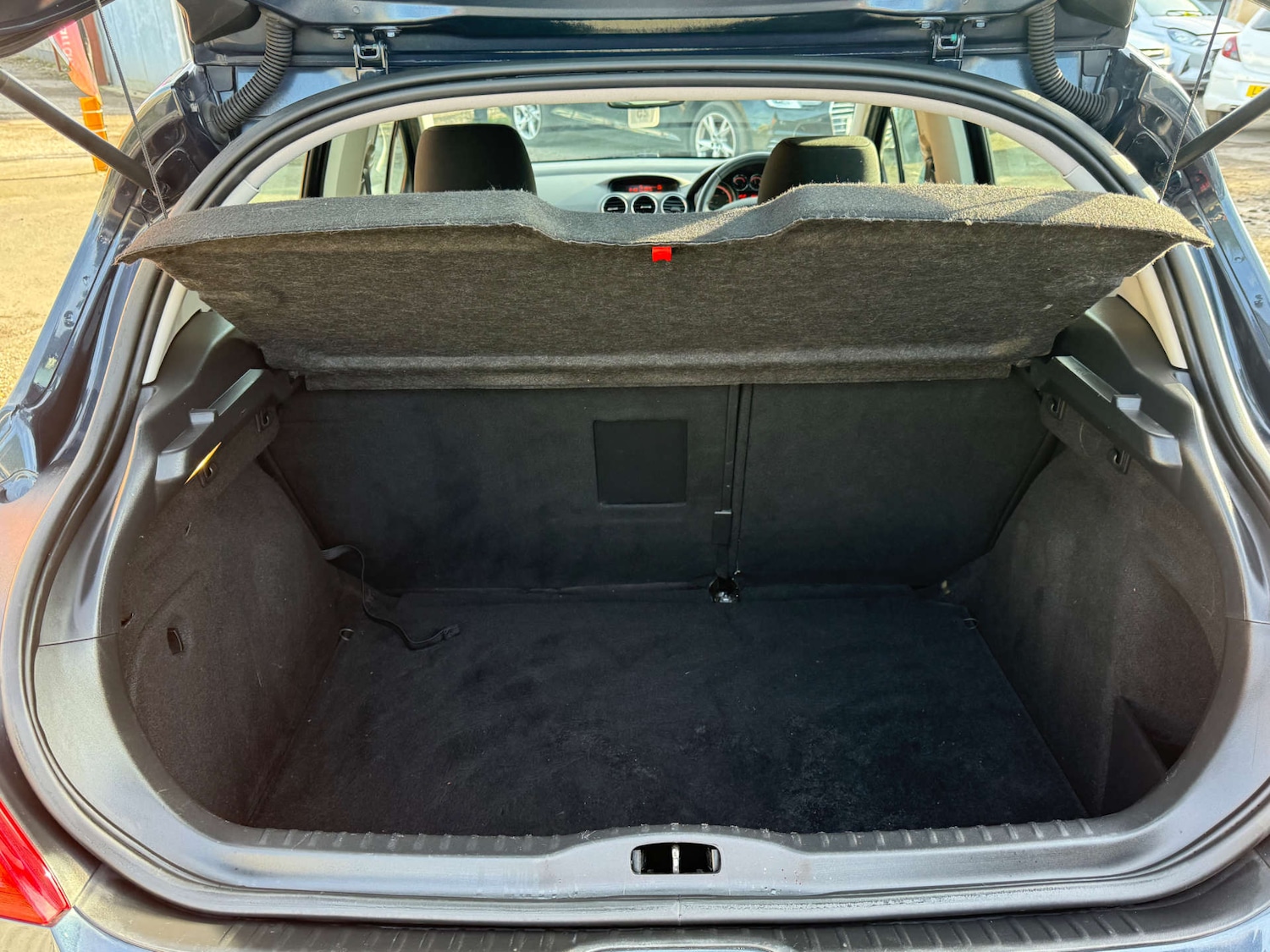 Used Peugeot 308 2013 for sale - 77715634: Photo 16