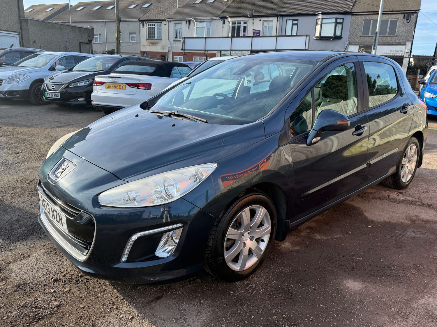 Used Peugeot 308 2013 for sale - 77715634: Photo 18