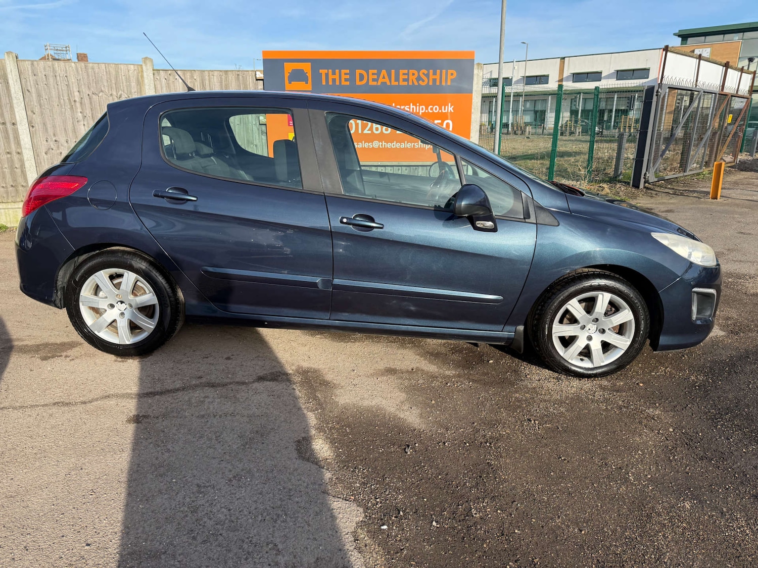 Used Peugeot 308 2013 for sale - 77715634: Photo 6