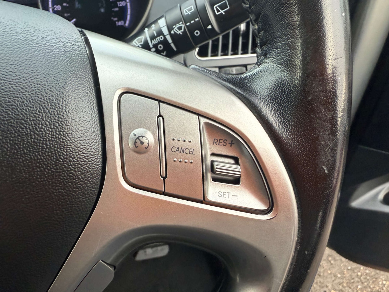 Used Hyundai Ix35 2010 for sale - 76469514: Photo 35