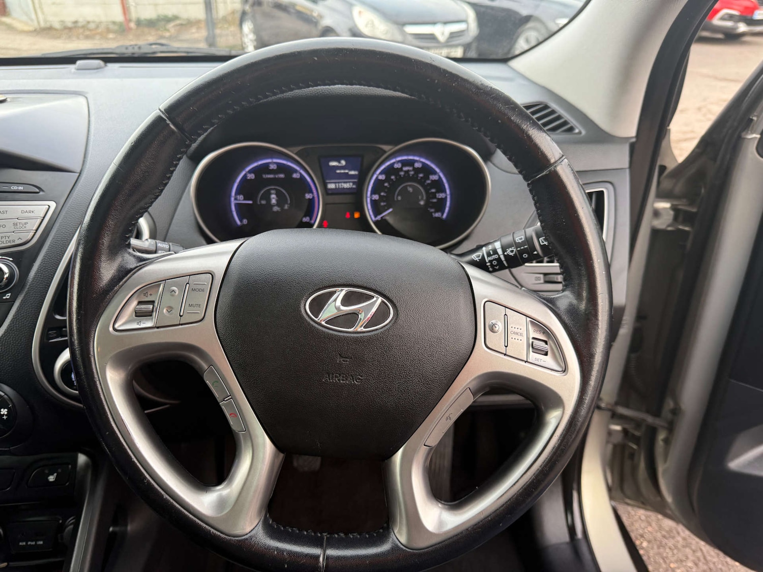 Used Hyundai Ix35 2010 for sale - 76469514: Photo 37