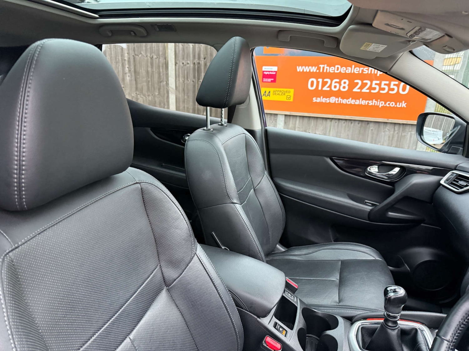 Used Nissan Qashqai 2015 for sale - 76663150: Photo 30