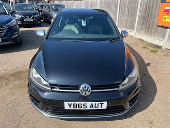 Used Volkswagen Golf 2015 for sale - 79611458: Photo