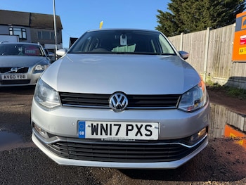 Used Volkswagen Polo 2017 for sale - 77567784: Photo