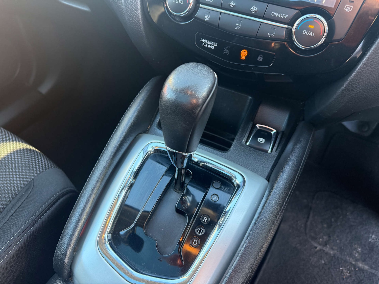 Used Nissan Qashqai 2017 for sale - 77805504: Photo 35