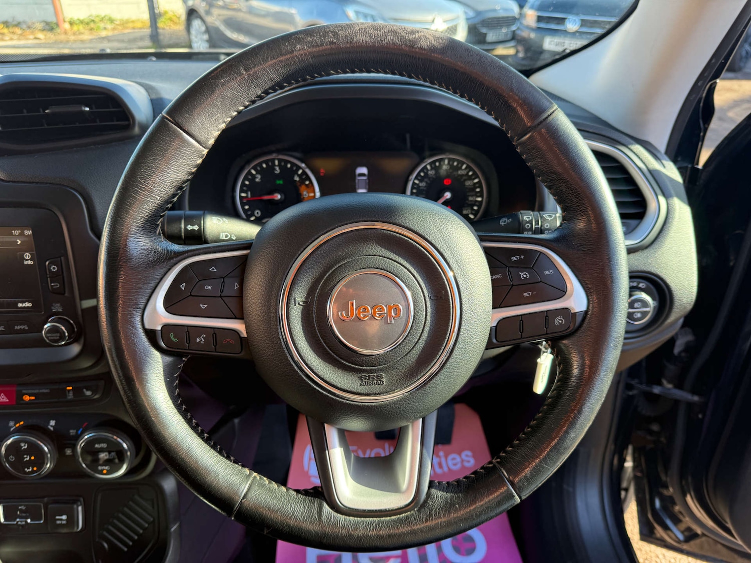 Used Jeep Renegade 2017 for sale - 76379072: Photo 28