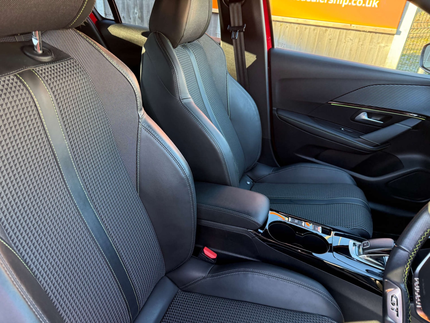 Used Peugeot 208 2020 for sale - 77104163: Photo 25