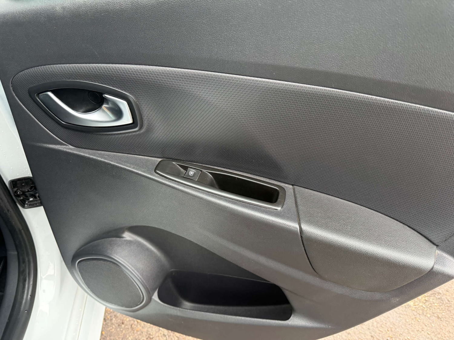 Used Renault Clio 2019 for sale - 77708233: Photo 17